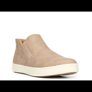 Natura Soul 8.5 Slip On Faith Sneakers